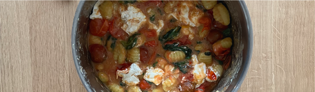 Kremige Tomaten-Gnocchi mit Burrata